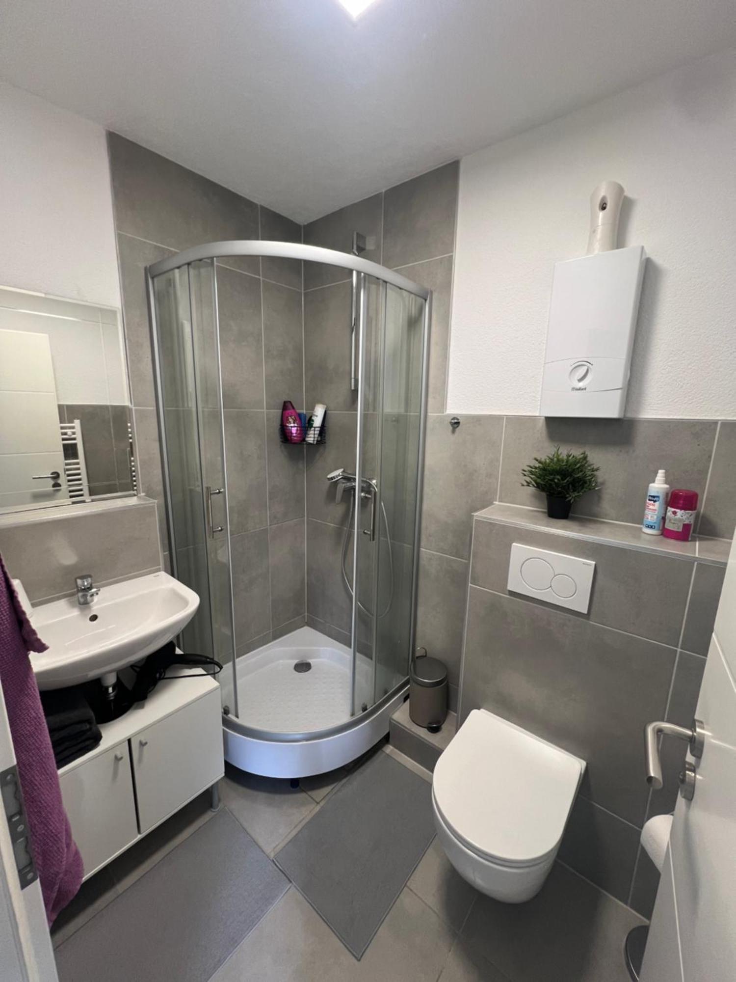Sleep & Go Deluxe 1 Apartment Naehe Duesseldorf Krefeld Eksteriør billede